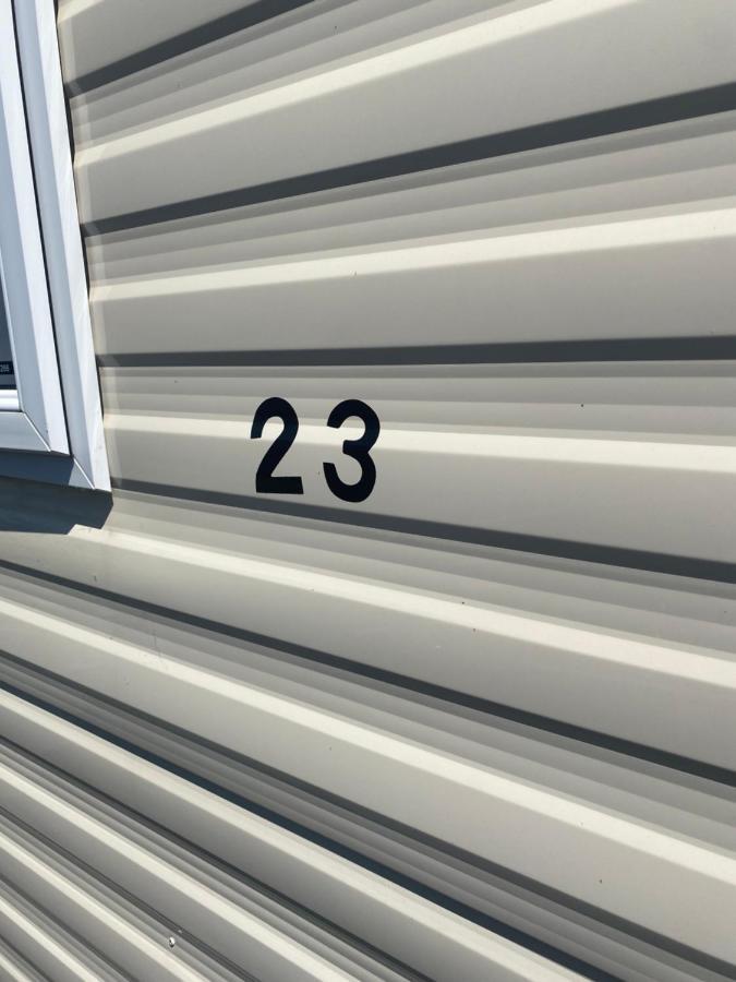 Dizzard 23 Hotel Bridgerule Exterior photo